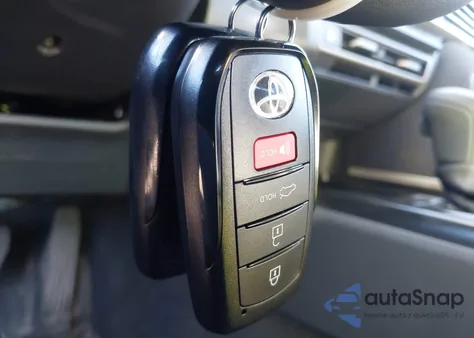 2025 Toyota Camry Le from USA, damaged, VIN 4T1DBADK4SU511859